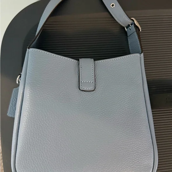 Coach SMALL Blue Pebbled Leather Shoulder Bag - Picture 2 of 6